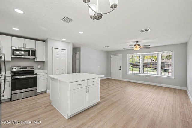 1328 Union Street SE, Palm Bay, FL 32909