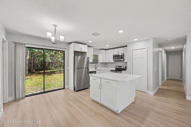 1328 Union Street SE, Palm Bay, FL 32909