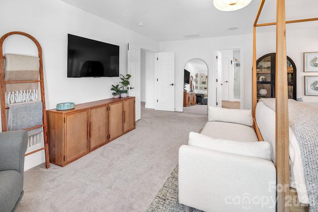 4100 Hay Meadow Drive, Mint Hill, NC 28227