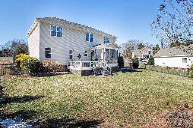 4100 Hay Meadow Drive, Mint Hill, NC 28227