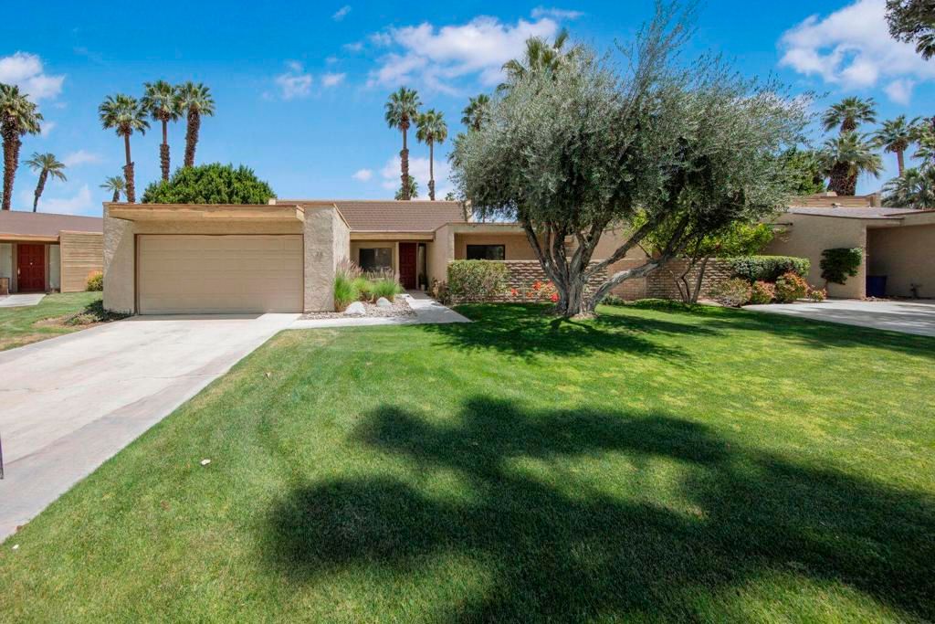 Image 1 of property listing at 28 Chandra Lane, Rancho Mirage, CA 92270