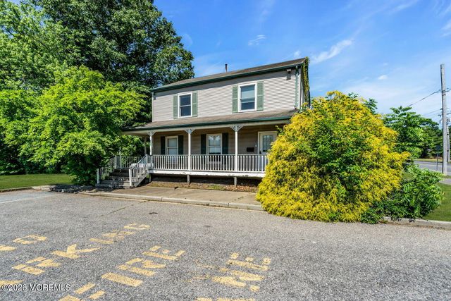 270 S Hope Chapel Road, Jackson, NJ 08527