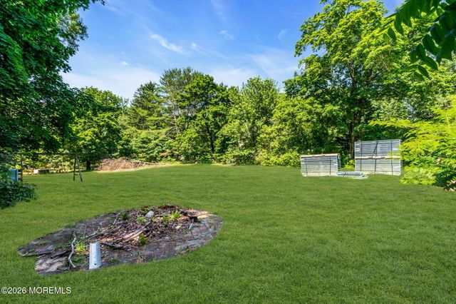 270 S Hope Chapel Road, Jackson, NJ 08527
