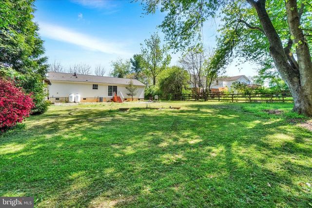 13 CEDAR TRL, Delta, PA 17314
