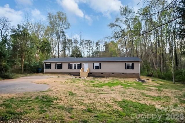 308 E Cleveland Avenue, Bessemer City, NC 28016
