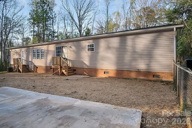 308 E Cleveland Avenue, Bessemer City, NC 28016