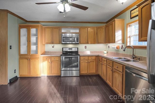 308 E Cleveland Avenue, Bessemer City, NC 28016