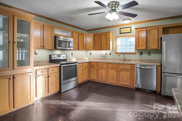 308 E Cleveland Avenue, Bessemer City, NC 28016