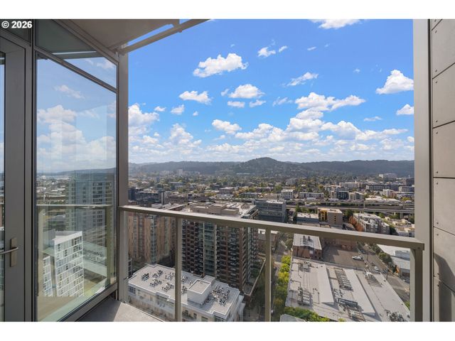 1075 Nw NORTHRUP St 2414, Portland, OR 97209