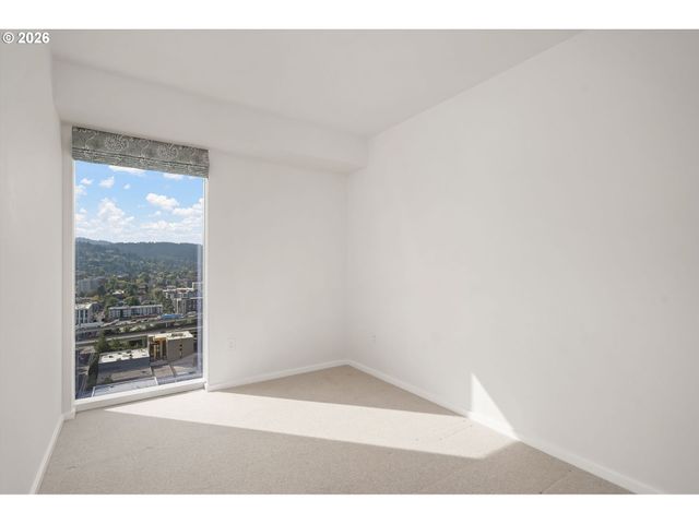 1075 Nw NORTHRUP St 2414, Portland, OR 97209
