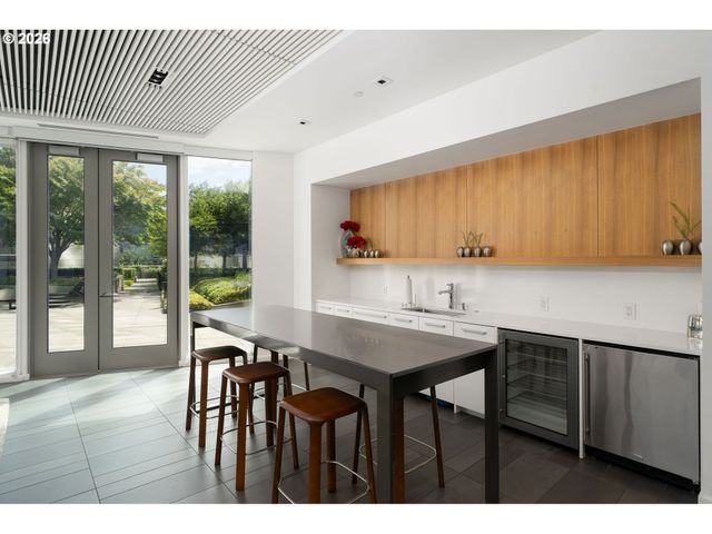 1075 Nw NORTHRUP St 2414, Portland, OR 97209