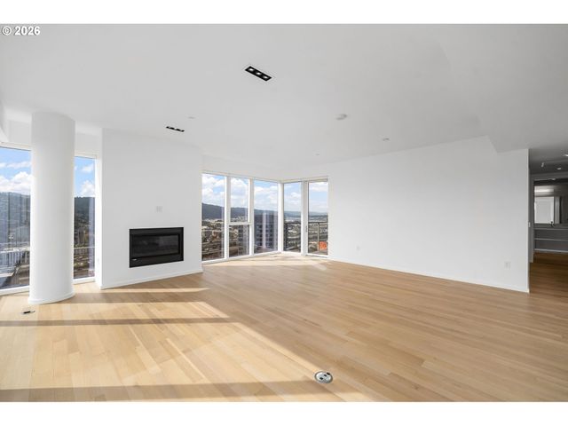 1075 Nw NORTHRUP St 2414, Portland, OR 97209