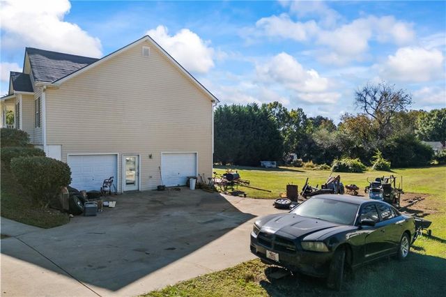 734 Kilough CH Road, Dawsonville, GA 30534