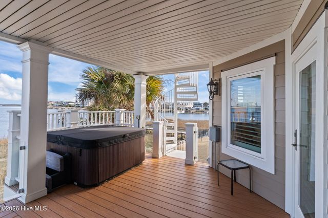 1527 N Shore Drive, Sunset Beach, NC 28468