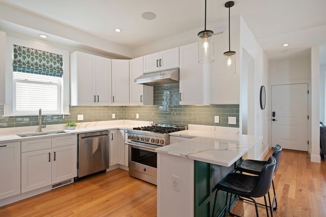 68 Concord Ave 1, Somerville, MA 02143