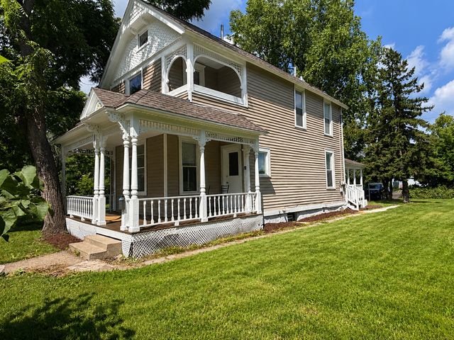 2518 Fremont Avenue N, Minneapolis, MN 55411