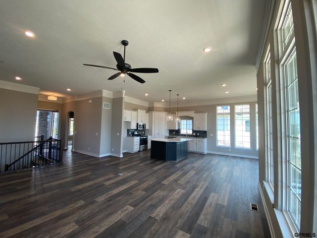 11016 S 220th Street, Gretna, NE 68028