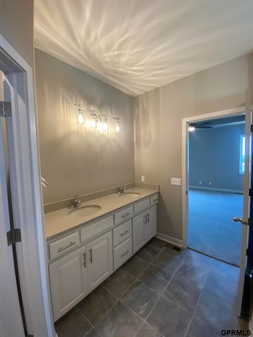 11016 S 220th Street, Gretna, NE 68028