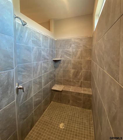 11016 S 220th Street, Gretna, NE 68028