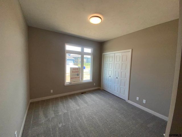 11016 S 220th Street, Gretna, NE 68028
