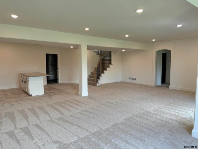 11016 S 220th Street, Gretna, NE 68028
