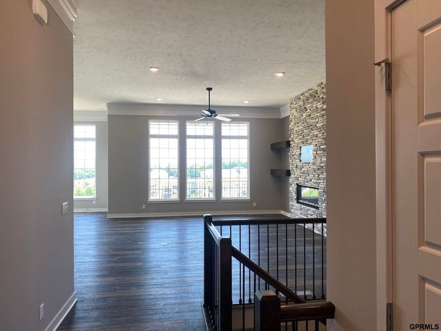 11016 S 220th Street, Gretna, NE 68028