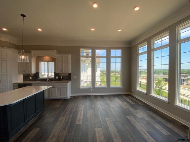 11016 S 220th Street, Gretna, NE 68028