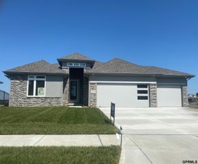 11016 S 220th Street, Gretna, NE 68028