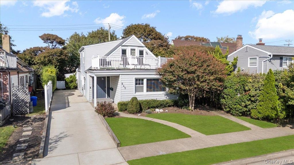 845 E Walnut Street, Long Beach, NY 11561 — exterior