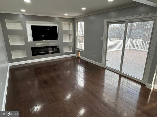 18527 MEADOWLAND TER, Olney, MD 20832
