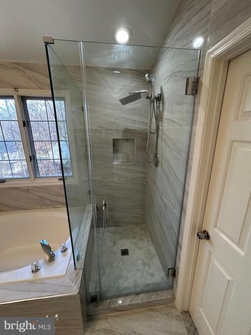 18527 MEADOWLAND TER, Olney, MD 20832
