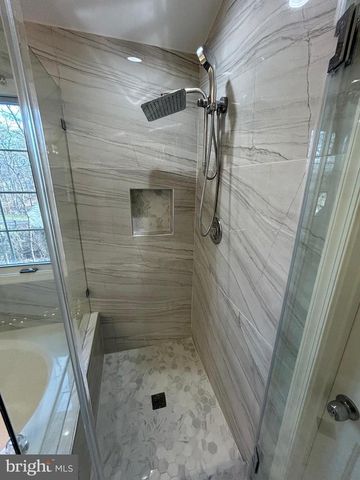 18527 MEADOWLAND TER, Olney, MD 20832