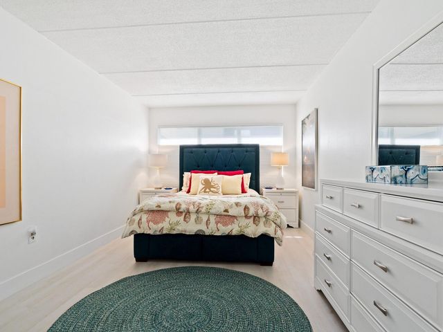 3802 GULF OF MEXICO DRIVE A203, Longboat Key, FL 34228