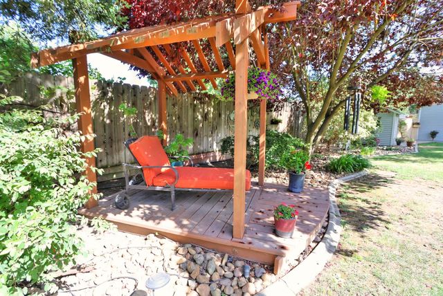9748 Cole Dr, Stockton, CA 95212