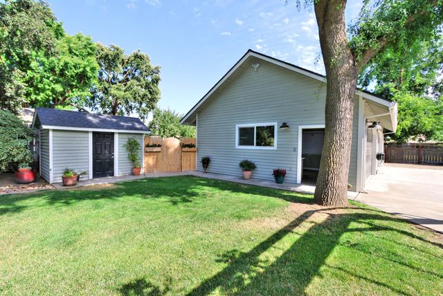 9748 Cole Dr, Stockton, CA 95212