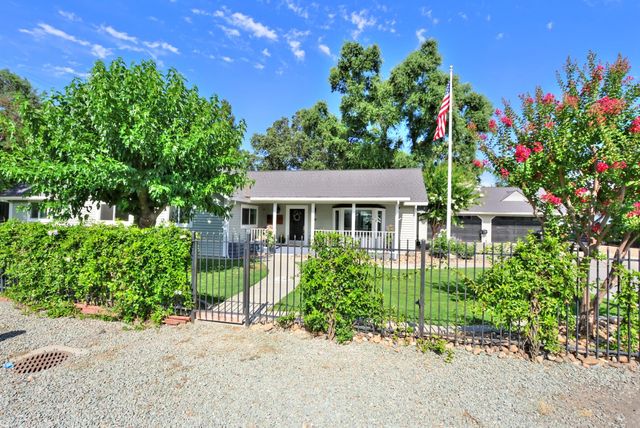 9748 Cole Dr, Stockton, CA 95212