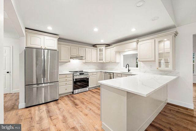1465 OCEAN PKWY, Berlin, MD 21811