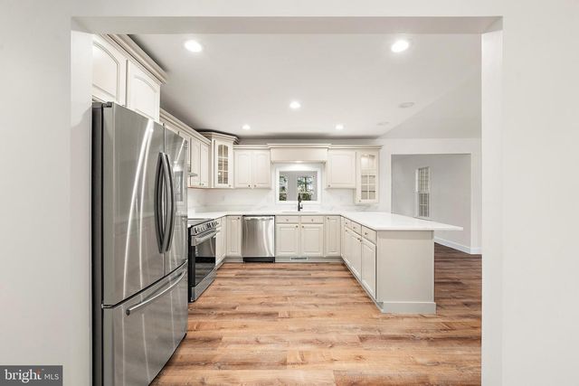 1465 OCEAN PKWY, Berlin, MD 21811