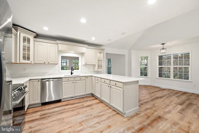 1465 OCEAN PKWY, Berlin, MD 21811