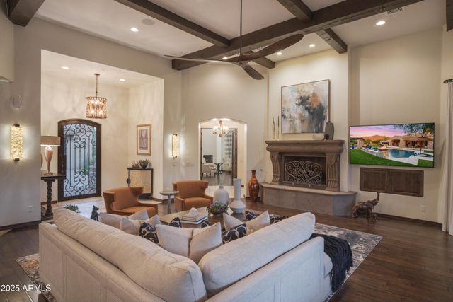 5694 E Canyon Ridge North Drive, Cave Creek, AZ 85331