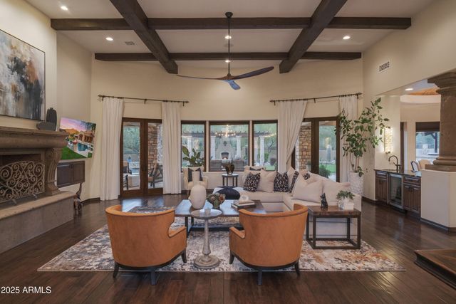 5694 E Canyon Ridge North Drive, Cave Creek, AZ 85331