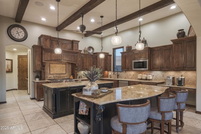 5694 E Canyon Ridge North Drive, Cave Creek, AZ 85331