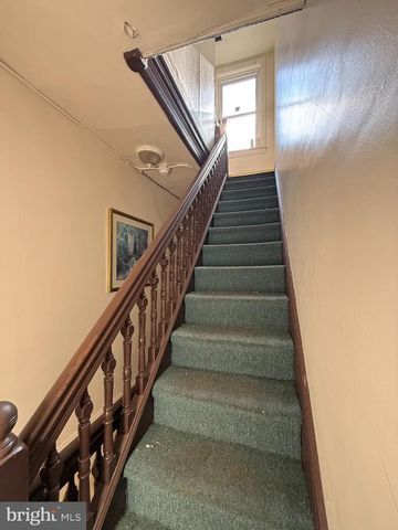 713 W STATE ST, Trenton, NJ 08618