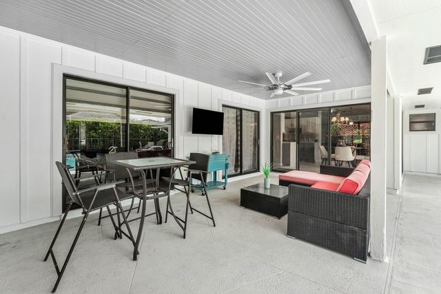 13 St Giles Road, Palm Beach Gardens, FL 33418