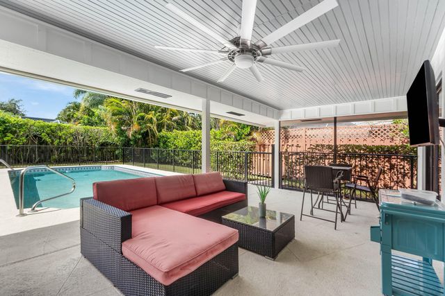13 St Giles Road, Palm Beach Gardens, FL 33418
