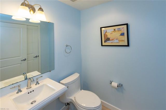 3700 Sandpiper Rd Apt 409, Virginia Beach, VA 23456