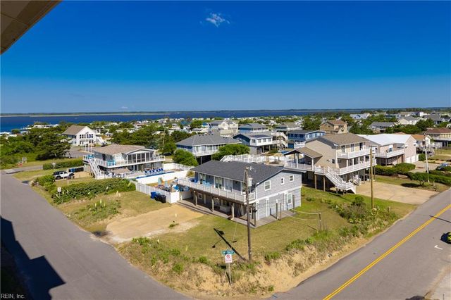3700 Sandpiper Rd Apt 409, Virginia Beach, VA 23456
