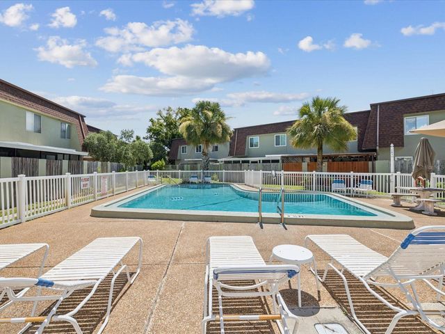 1308 70TH STREET N, St Petersburg, FL 33710
