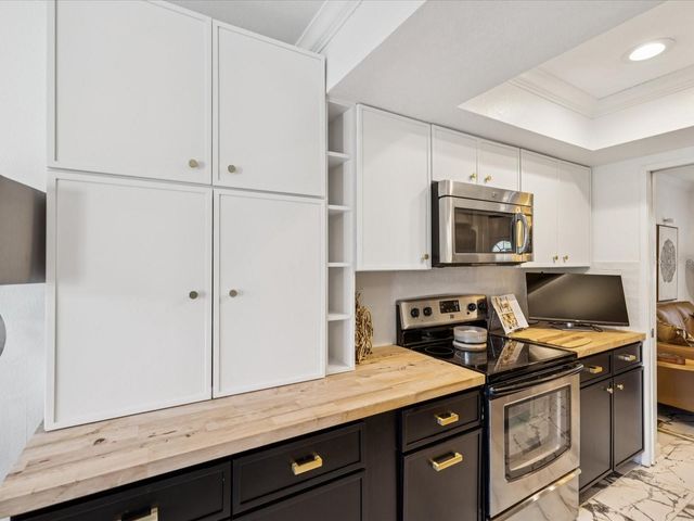 1308 70TH STREET N, St Petersburg, FL 33710