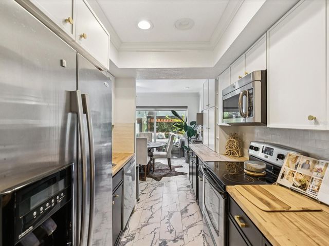 1308 70TH STREET N, St Petersburg, FL 33710